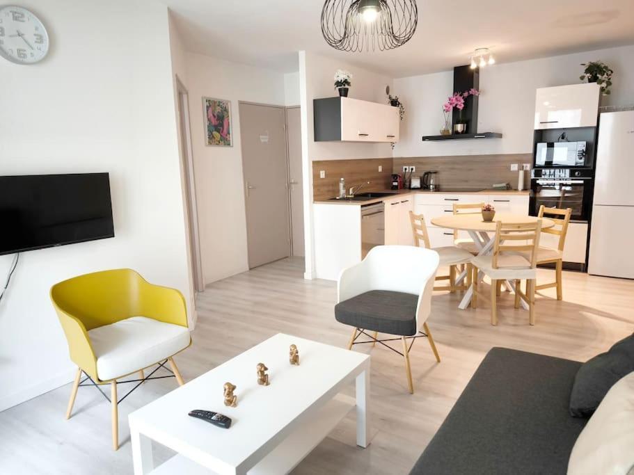 Ferienwohnung Le Cocon Manceau Le Mans Exterior foto